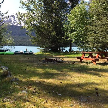 Renfro'S Lakeside Retreat Primrose ภายนอก รูปภาพ